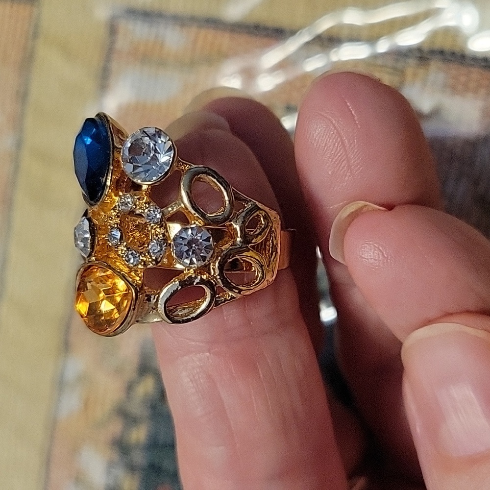 Pretty Ring - image 3